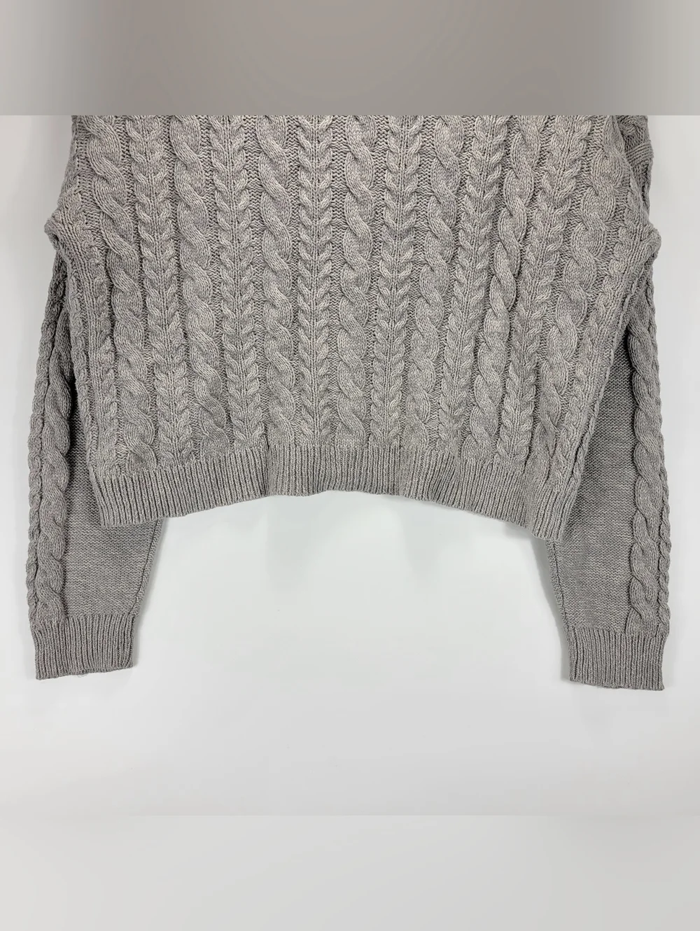 Aeropostale Cable Knit Button Front Sweater Women Medium Gray Old Money Dainty - Picture 8 of 8